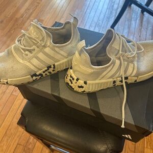 Adidas NMD. Leopard print